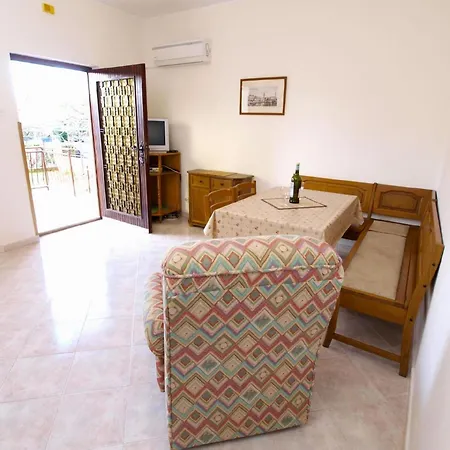 Fuer 4 Personen Ca 45 Qm In Fazana, Istrien Istrische Riviera *
