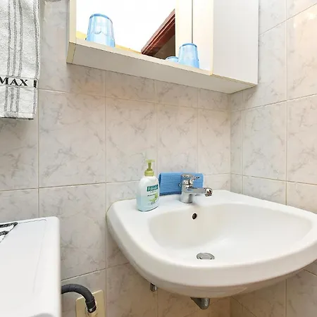 Fuer 4 Personen Ca 45 Qm In Fazana, Istrien Istrische Riviera Apartment